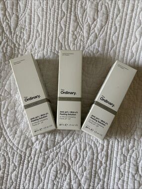 The Ordinary Peel Solution Trio in White